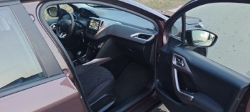 Peugeot 2008 I SUV 1.2 VTi 82KM 2014 Peugeot 2008 Peugeot 2008 1.2 82KM Benzyna Z Niemiec 1.2 Benzyna 82KM, zdjęcie 6