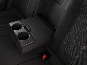 Opel Astra J Sports Tourer Facelifting 1.4 Turbo ECOTEC 140KM 2015 Opel Astra 1.4T Style Klimatyzacja Tempomat Navi, zdjęcie 32