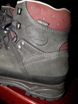 КОЖА MEINDL ISLAND GORE-TEX R_37 UK 4