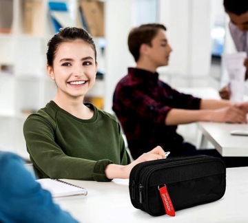 PIÓRNIK DWUKOMOROWY SASZETKA WIELOFUNKCYJNY SZKOLNY PODWÓJNY CZARNY