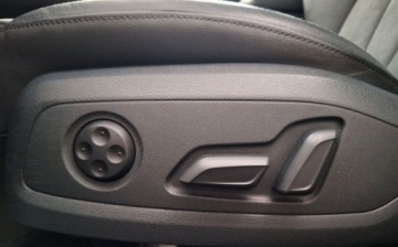 Audi A4 B9 Limousine Facelifting 2.0 40 TFSI 204KM 2021 Audi A4 Limousine 40TFSI 204KM Quattro Advanced Stronic AmbienteLEDSm.I.Vi, zdjęcie 25