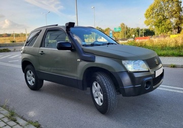 Suzuki Grand Vitara II SUV 1.9 DDiS 129KM 2007 Suzuki Grand Vitara 1.9 Diesel 129KM Podniesio..., zdjęcie 2