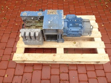 POMPA PRÓZNIOWA BECKER DVT 140 7,5KW 129M3/H