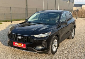 Ford Kuga III 2023 Ford Kuga 4x4 1.5 Benz 182 KM 2023r Warszawa 1.5 Benzyna 182KM, zdjęcie 2