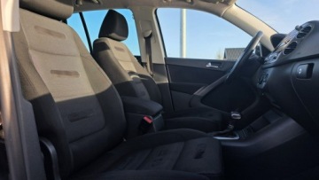 Volkswagen Tiguan I SUV 2.0 TDI CR DPF 140KM 2009 Volkswagen Tiguan 4 motion automat, zdjęcie 16