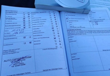 Volkswagen Touran II 1.6 TDI 105KM 2011 Volkswagen Touran Volkswagen Touran 1.6 TDI DPF Highline 1.6 Diesel 105KM, zdjęcie 21