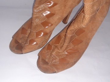 WHYRED ОТКРЫТАЯ КОЖА, размеры 40-25,5 СМ.