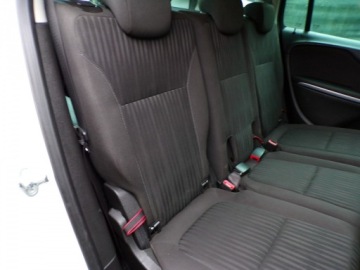 Opel Zafira C Tourer 2.0 CDTI ECOTEC 110KM 2013 Opel Zafira Gwarancja / 7 Osobowy / 2,0 CDTI, zdjęcie 28