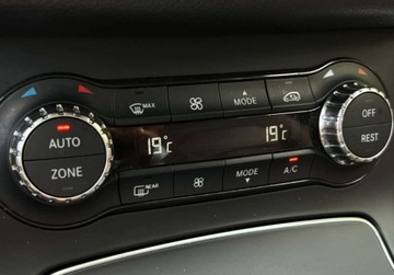 Mercedes Klasa B W246 Sports Tourer 250 BlueEFFICIENCY 211KM 2015 Mercedes-Benz Klasa B 250 211KM LED AUTOMAT perfekcyjny GWARANCJA HAR, zdjęcie 33