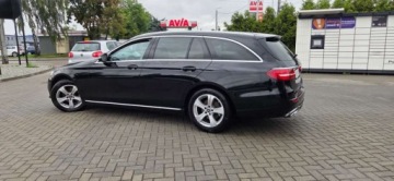 Mercedes Klasa E W213 Kombi 2.0 220d 194KM 2018 Mercedes-Benz Klasa E E220 D 195KM Gwarancja Raty Oplaty 2.0 Diesel, zdjęcie 8
