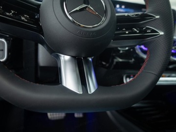 Mercedes CLA C118/X118 Shooting Brake Facelifting 1.3 200 163KM 2025 CLA 200 AMG Line Shooting Brake 1.3 (163KM) 2025, zdjęcie 9