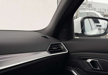 BMW Seria 3 2024 BMW Seria 3 I wlasciciel M Pakiet Led Gwarancja Bezwypadkowy FVAT23, zdjęcie 17