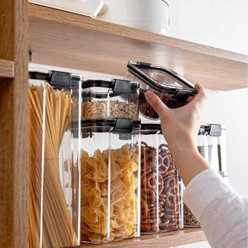 Hermetyczne pojemniki do przechowywania zbóż i