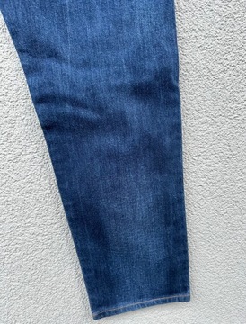 Armani Jeans W32 granatowe spodnie jeansowe J06 slim