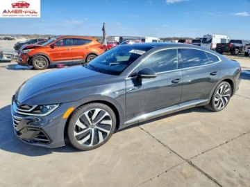 Volkswagen Arteon 2021 Volkswagen Arteon SEL R-Line 2021 2.0 Benzyna 268KM