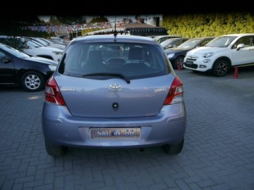 Toyota Yaris II Hatchback 5d 1.33 Dual VVT-i 101KM 2011 Toyota Yaris 1.3 Stan b.dobry Bez rdzy i korozji!!, zdjęcie 16