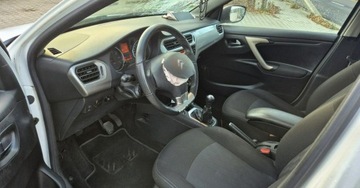 Citroen C-Elysee II Sedan 1.2 PureTech 82KM 2016 Citroen C-Elysee 1.2 VTI 82KM EXCLUSIVE Klimatronic Tempomat Alufelgi Klim, zdjęcie 10