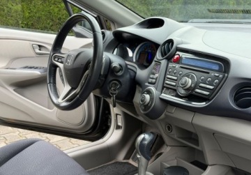 Honda Insight 2010 Honda Insight 102KM Hybrid CLIMATRONIC Bezwypadkowy Serwis Dla Wymagajacy, zdjęcie 27