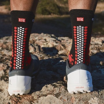 Носки для бега COMPRESSPORT TRAIL V4.0 42-44