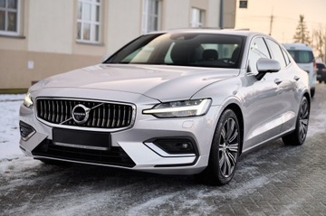 Volvo S60 II Sedan Facelifting 2.0 T4 DRIVE-E 190KM 2019 INSCRIPTION__ KAMERY 360__PANORAMA__HARMAN KARDON