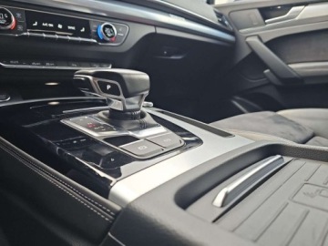 Audi Q5 II SUV Facelifting 2.0 40 TDI 204KM 2021 Audi Q5 matrixy, aktywny tempomat, kamera cofania, elektryczne fotele 2.0, zdjęcie 18