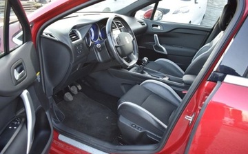 DS 4 I Hatchback Facelifting 2015 (Citroen) 1.6 BlueHDi 120KM 2015 Citroen DS4 Citroen DS4 BlueHDi 120 SampS SoChic 1.6 Diesel 120KM, zdjęcie 4