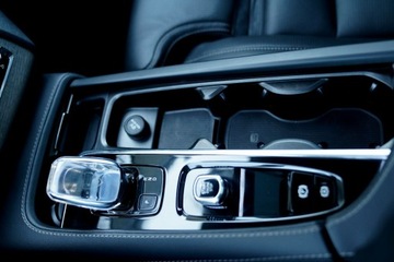 Volvo XC90 II SUV Plug-In 2.0 T8  455KM 2023 Volvo XC 90 RECHARGE panorama FUL LED 7-os SKÓRA, zdjęcie 29