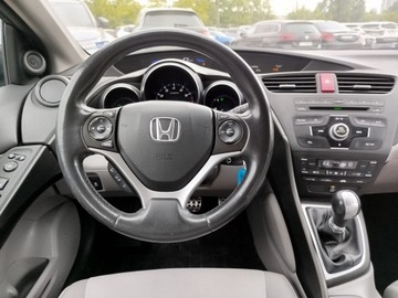 Honda Civic IX Hatchback 5d 1.8 i-VTEC 142KM 2013 HONDA CIVIC IX 1.8 benzyna 140KM Salon PL Bezwypadkowy Niski przebieg, zdjęcie 8