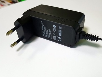 ОРИГИНАЛЬНЫЙ БЛОК ПИТАНИЯ 12В 900мА Fritz!Box 311P0W105