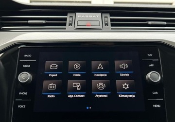 Volkswagen Passat B8 Variant Facelifting 2.0 TDI SCR 150KM 2022 Volkswagen Passat Variant Business Pakiety, FV 23, ACC, Asystenci, Czujni, zdjęcie 25