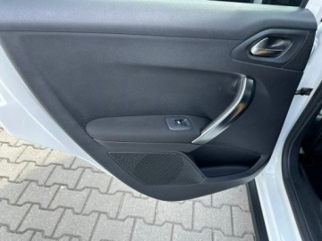 Peugeot 2008 I SUV 1.2 PureTech 82KM 2015 Peugeot 2008 1.2B, Navi, Półskóra, Klimatronic, zdjęcie 13