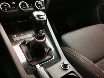 Skoda Octavia III RS Kombi Facelifting 2.0 TSI 230KM 2018 SKODA OCTAVIA III RS Kombi Facelifting 2.0 TSI 230KM, Salon Polska, Manual,, zdjęcie 20