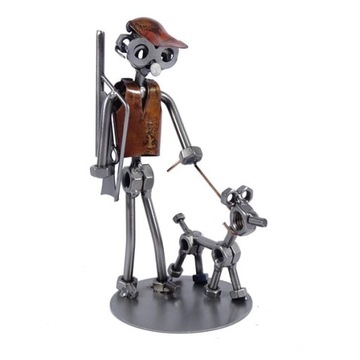 Metalowa figurka Myśliwy. Trofeum dla myśliwego