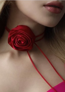 naszyjnik choker celebrytów SATYNOWY kwiat HOT