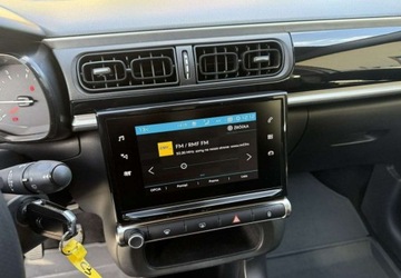Citroen C3 III Hatchback 1.2 PureTech 82KM 2019 Citroen C3 1,2 83KM Klimatyzacja Kamera Navi CarPlay 1.2 Benzyna 83KM, zdjęcie 20