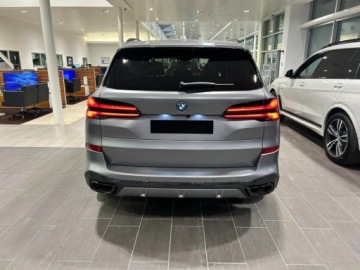 BMW X5 G05 SUV Facelifting 3.0 30d 298KM 2025 BMW X5 xDrive30d Sport Suv 3.0 (298KM) 2025, zdjęcie 1