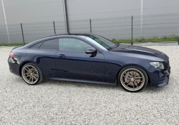 Mercedes Klasa E W213 2019 Mercedes-Benz Klasa E E350 Coupe Amg-line 300 KM Bezwypadkowy Warszawa