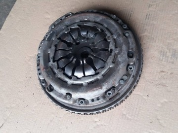 NISSAN PULSAR DVOUHMOTA SPOJKA KOLO 1.2 DIG-T