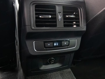 Audi Q5 II SUV Facelifting 2.0 40 TDI 204KM 2023 AUDI Q5 40 TDI quattro S Line S tronic Suv 2.0 (204KM) 2023, zdjęcie 23