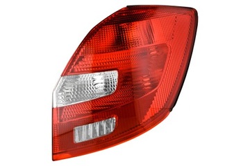 LAMPA TYLNA PRAWA SKODA FABIA II 2 HATCHBACK KOMBI