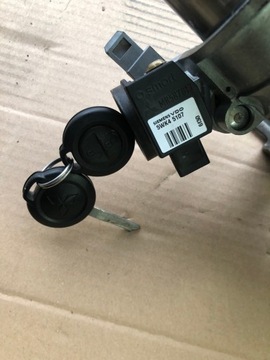 SLOUPEC VOLANT SPÍNACÍ SKŘÍŇKA MITSUBISHI COLT CZ30 1.1 3 DVEŘE