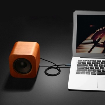 UGREEN MINI JACK 3.5mm AUDIO AUX CONNECTING CABLE 1m