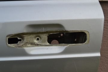 Mercedes W126 S Class Дверь левая передняя левая