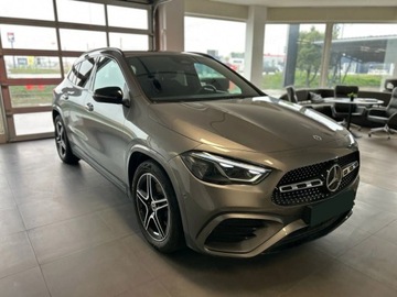 Mercedes GLA II Off-roader Facelifting 1.3 200 163KM 2025 MERCEDES-BENZ GLA 200 AMG Line Suv 1.3 (163KM) 2025, zdjęcie 1