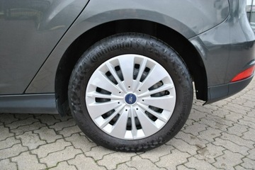 Ford Focus III Hatchback 5d facelifting 1.5 TDCi 95KM 2018 Ford Focus Hatchback Trend 1,5 TDCi 95KM ASO Forda, zdjęcie 22