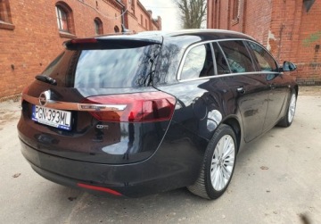 Opel Insignia I Country Tourer 2.0 CDTI Ecotec 163KM 2015 Opel Insignia BOSE Aktywny tempomat GetHelp 2.0 Diesel 163KM, zdjęcie 2