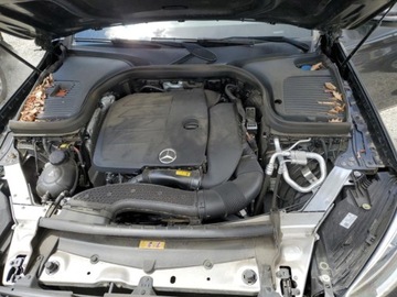 Mercedes GLC C254/X254 2022 Mercedes-Benz GLC 300 4Matic 2022 2.0l 2.0 Benzyna 248KM, zdjęcie 6