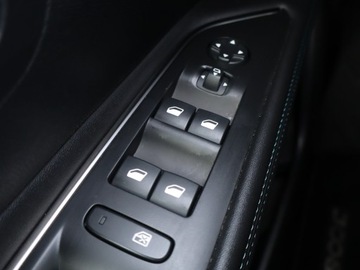 Peugeot 3008 II Crossover Facelifting  1.2 PureTech 130KM 2023 Peugeot 3008 1.2 PureTech, Salon Polska, zdjęcie 15