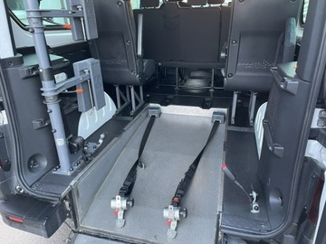 Opel Vivaro B Kombi Extra Long H1 2,9t 1.6 BiTurbo 125KM 2018 Opel Vivaro niepełnosprawnych rampa inwalida, zdjęcie 3