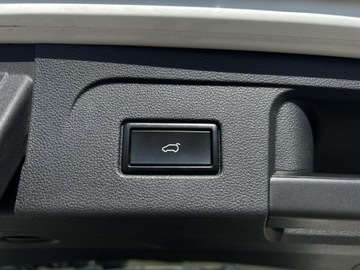 Volkswagen Touran III 1.8 TSI 180KM 2018 Volkswagen Touran Panorama! LED! Duży ekran! Nawig, zdjęcie 30